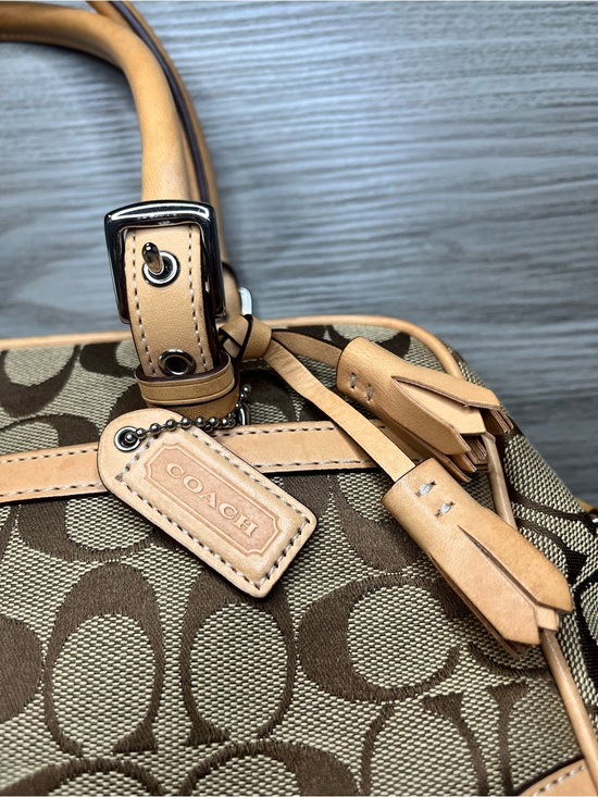 Coach Hamptons Signature Satchel